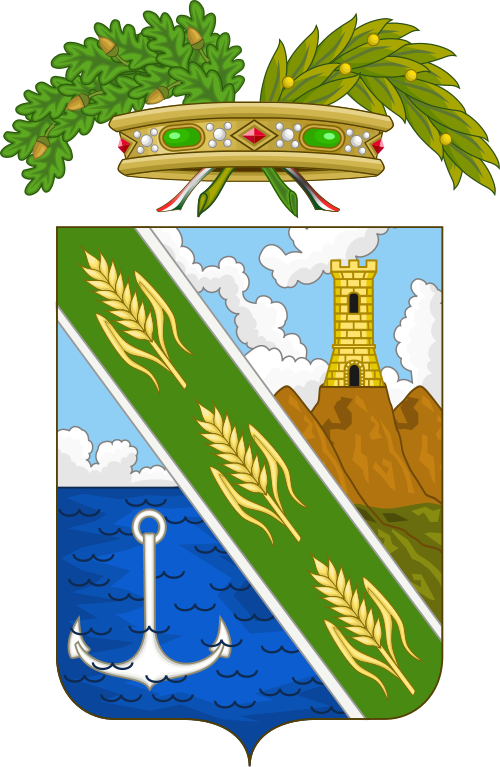 Latina crest